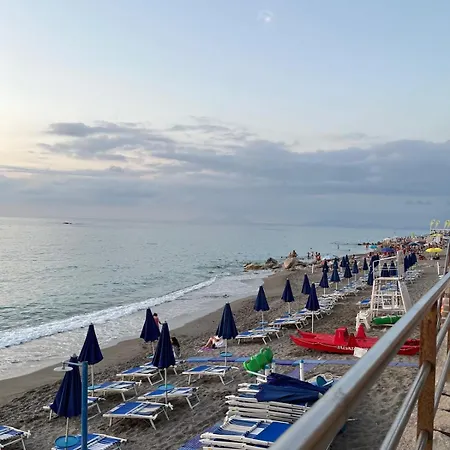 Casa Rosy Sicilia Апартаменты Броло